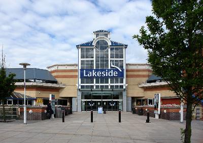 Featured image for “Alert at Lakeside shopping centre causes evacuation”