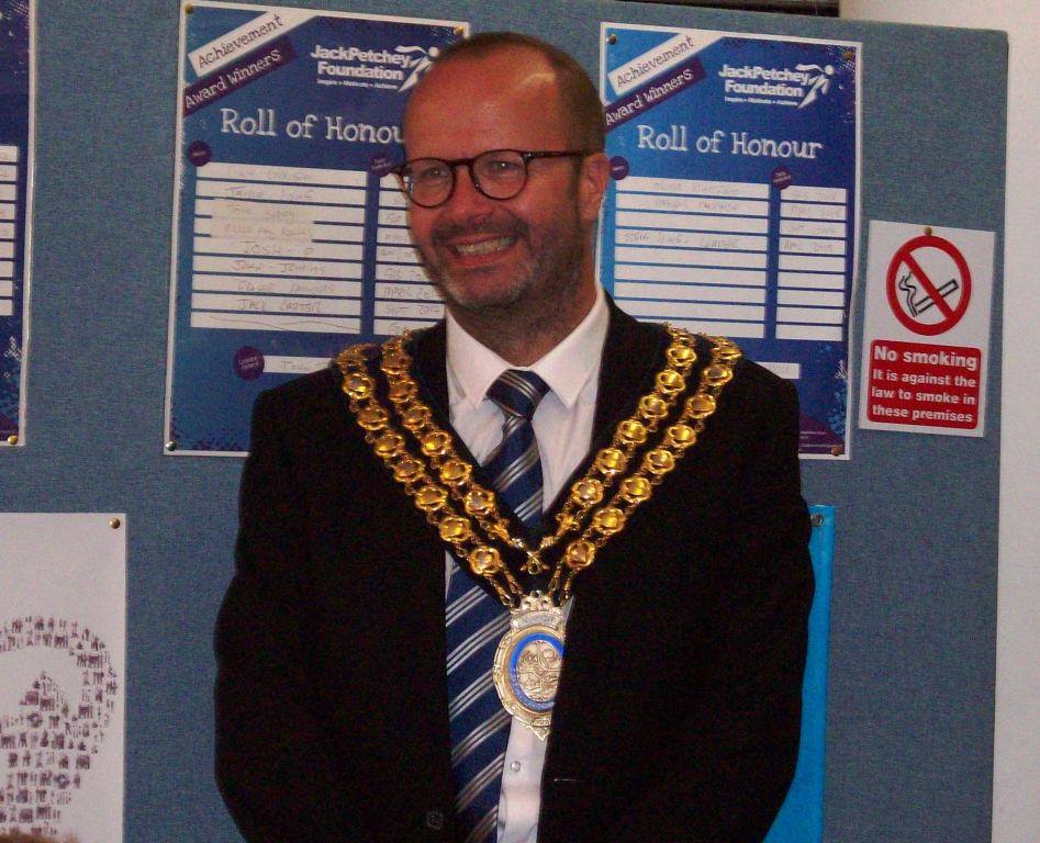 Featured image for “Mayor of Basildon’s 2021 Christmas Message”