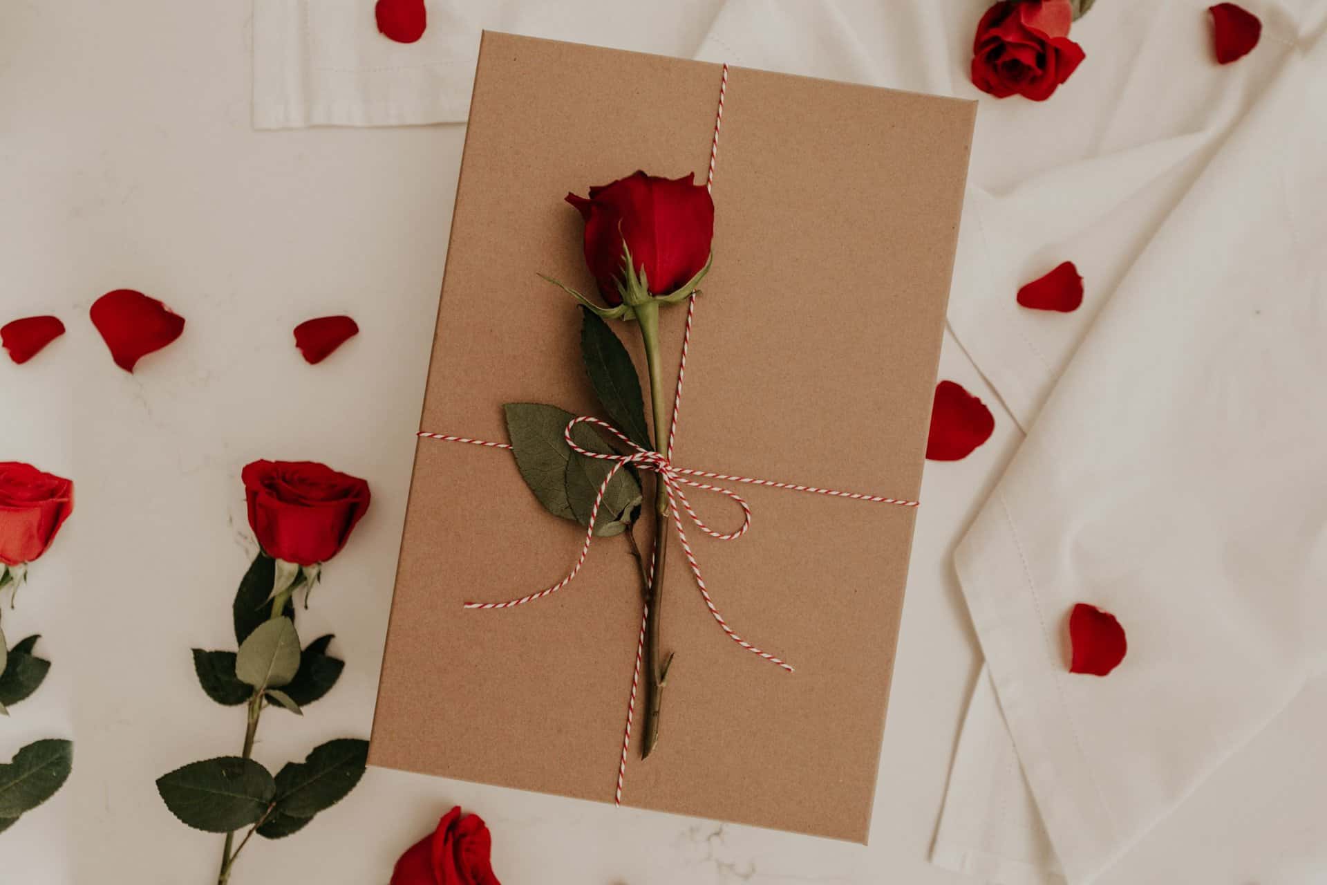 Featured image for “Listen: wedding speechwriter shares tips on romance”