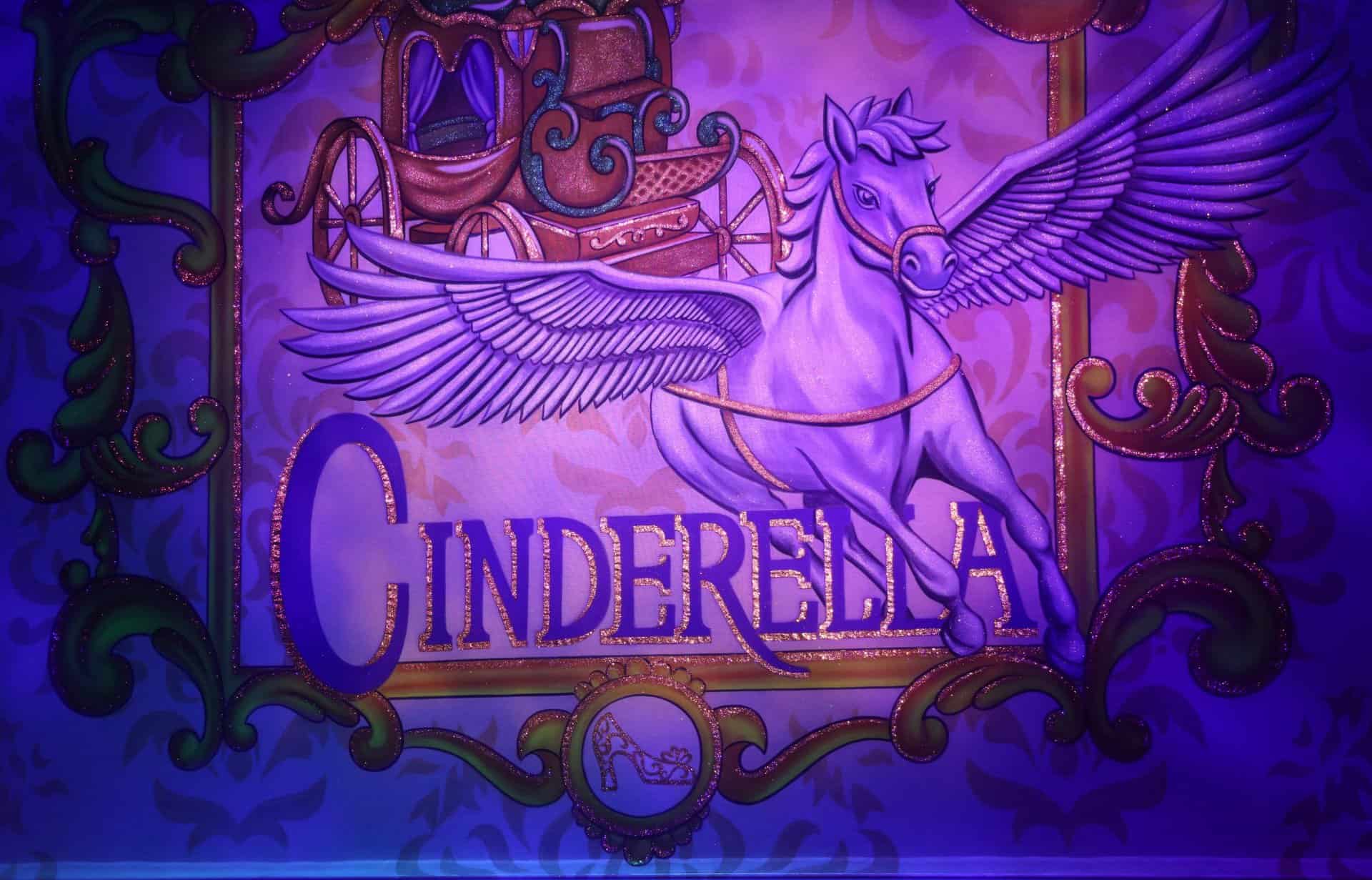 Featured image for “Cinderella – Towngate Theatre pantomime review”